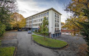 Bureau - image - 2
