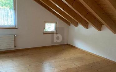 Bifamiliar house 6 rooms - image - 1