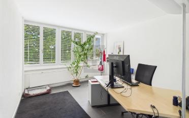 Bureau 1.5 pièces - image - 1
