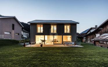Einfamilienhaus 8.5 Zimmer - image - 3