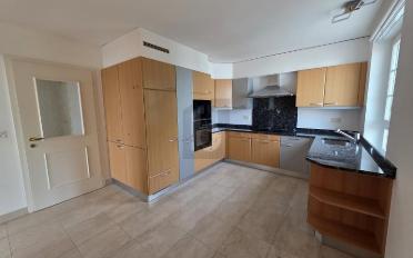 Wohngebäude 13.5 Zimmer - image - 4