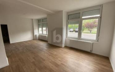 Residential building 33 rooms - image - 2