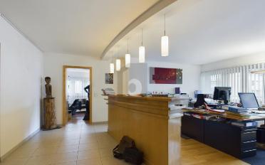 Office - image - 1