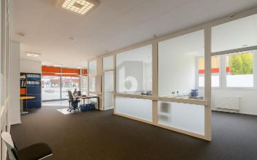 Bureau 10 pièces - image - 5