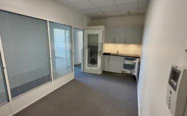Bureau 4 pièces - image - 5