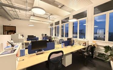 Bureau 3 pièces - image - 1