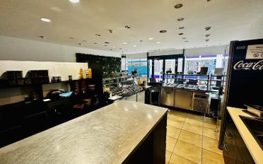 Restaurant 4.5 pièces - image - 2