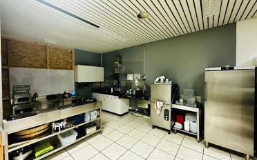 Restaurant 4.5 pièces - image - 4