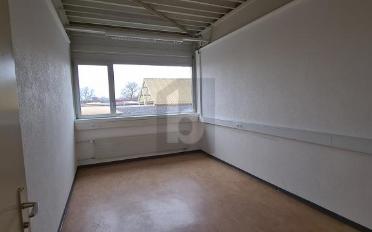 Bureau 5 pièces - image - 1