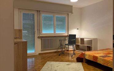 Chambre 4 pièces - image - 1