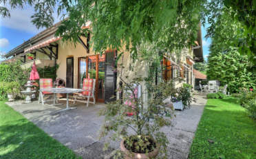 Maison contiguë 7 pièces - image - 7