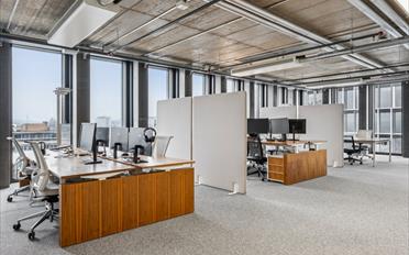 Bureau 4 pièces - image - 13