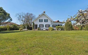 Villa 7.5 pièces - image - 2