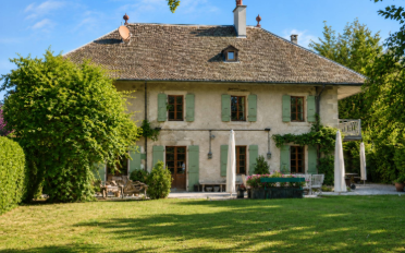 Villa 22 pièces - image - 11