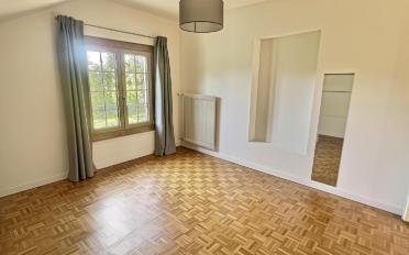Single house 8 rooms - image - 10
