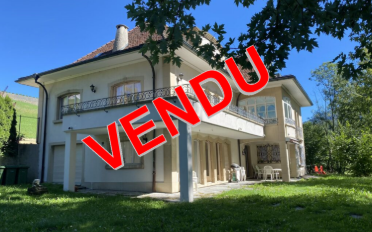 Maison 9.5 pièces - image - 1