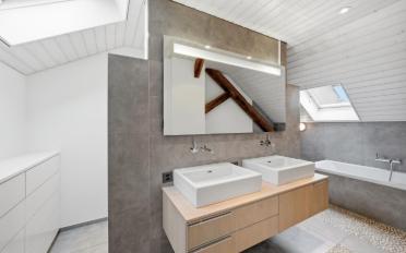 Single house 8 rooms - image - 7