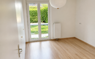 Apartment 4 rooms - image - 3