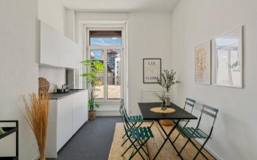Bureau - image - 4