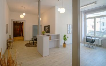 Office - image - 5