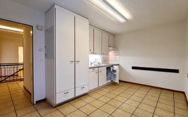 Office - image - 4