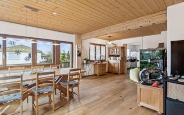 Einfamilienhaus 7.5 Zimmer - image - 4