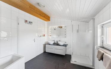 Einfamilienhaus 5.5 Zimmer - image - 8