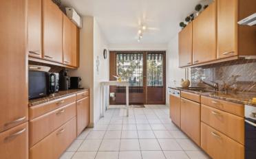 Apartment 6 rooms - image - 5