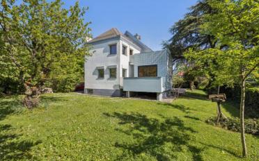 Single house 10 rooms - image - 12