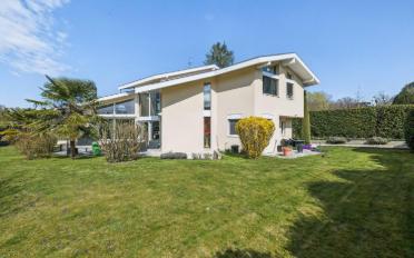 Maison 9 pièces - image - 1