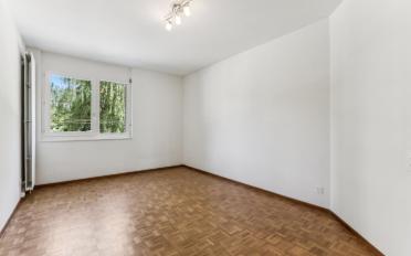 Apartment 4 rooms - image - 13