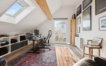 Einfamilienhaus 10.5 Zimmer - image - 10