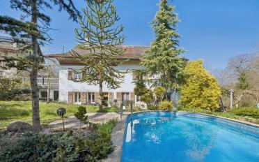 Single house - image - 2