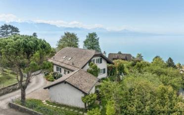Einfamilienhaus 6.5 Zimmer - image - 1