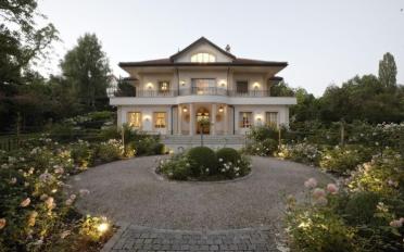 Einfamilienhaus 15 Zimmer - image - 1
