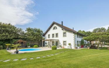 Villa 8 pièces - image - 2