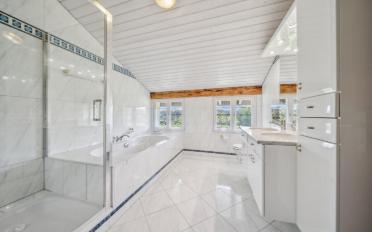 Villa 8 rooms - image - 9