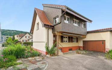 Einfamilienhaus 5.5 Zimmer - image - 1