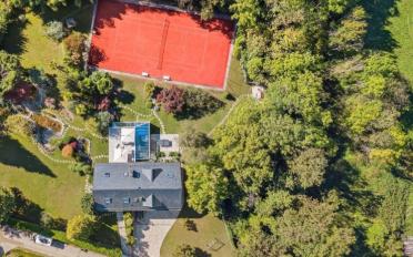 Villa 9.5 Zimmer - image - 2