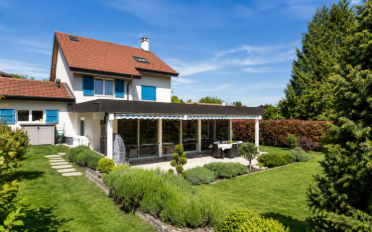 Villa 7.5 Zimmer - image - 1