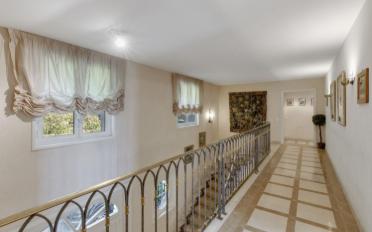 Single house 8.5 rooms - image - 9