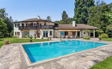Single house 10 rooms - image - 4