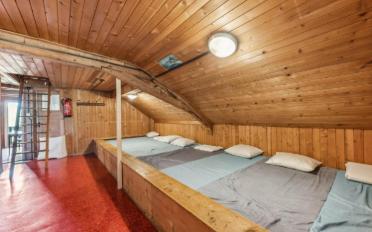 Single house 15 rooms - image - 12