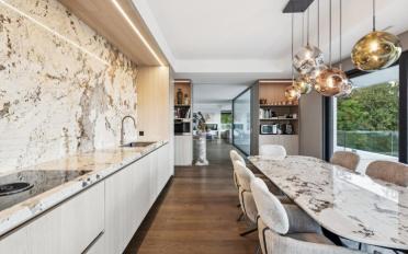 Single house 10 rooms - image - 2