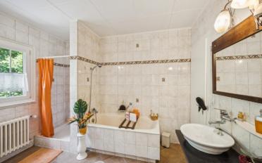Bifamiliar house 8 rooms - image - 8