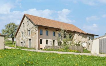 Maison jumelée 7 pièces - image - 1
