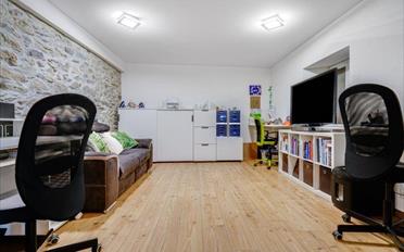 Residential building - image - 3