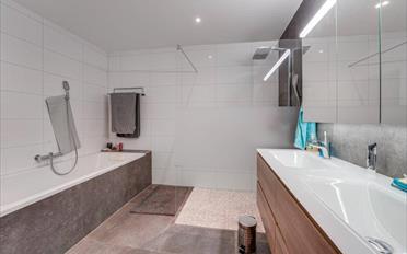Residential building - image - 8