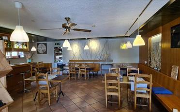 Mixed use property - image - 2