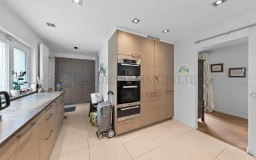 Single house 9 rooms - image - 11